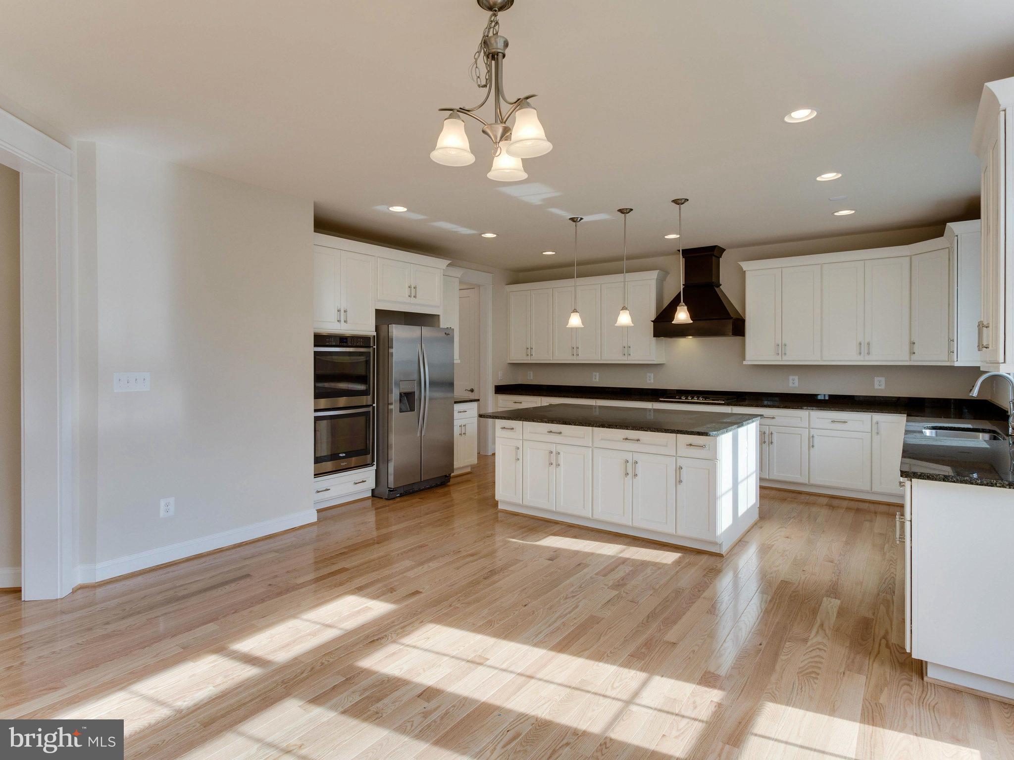 7331 Paxton Road Falls Church, VA 22043 - Photo 13 of 22 Kitchen