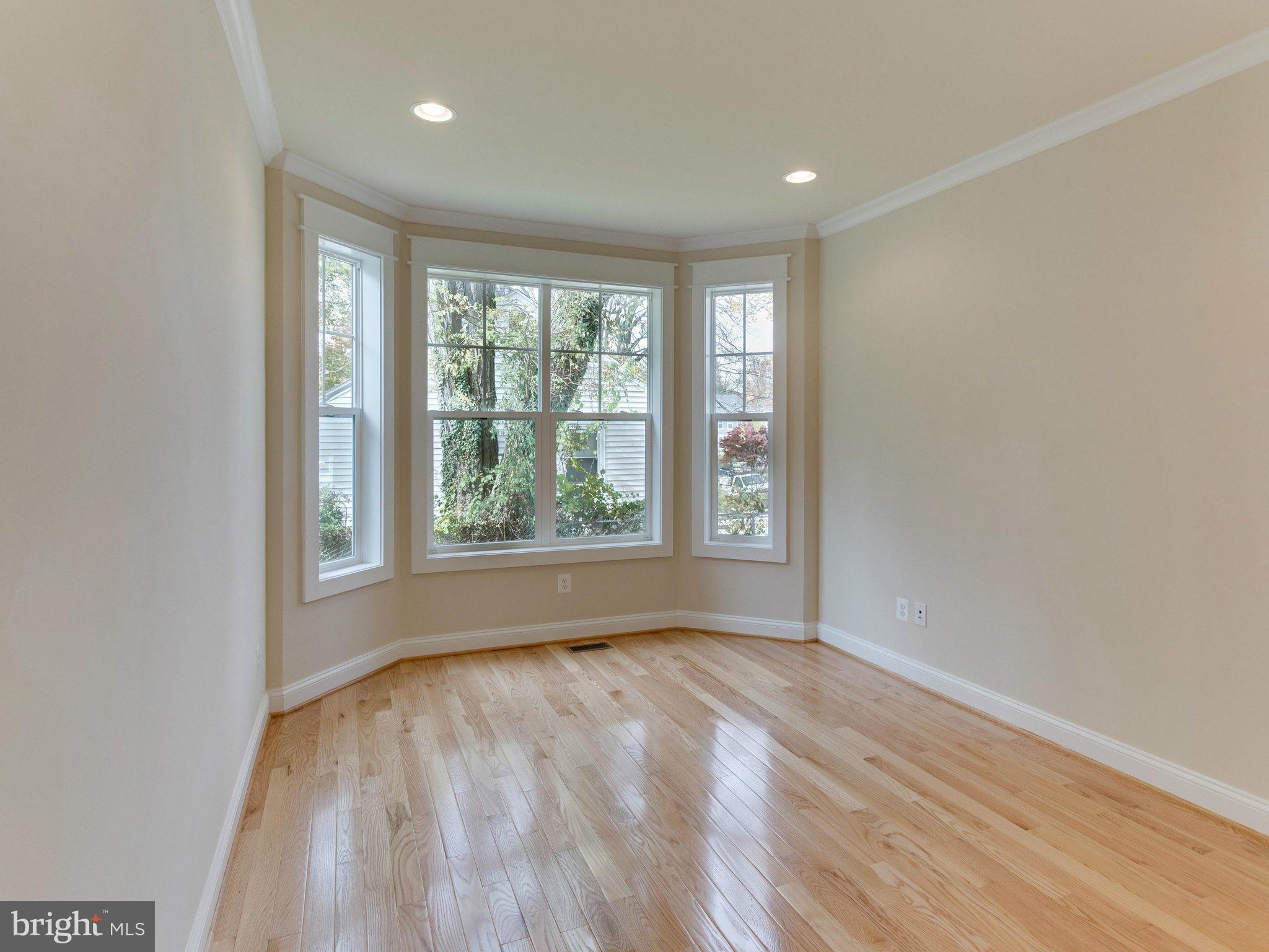 7331 Paxton Road Falls Church, VA 22043 - Photo 15 of 22 Study