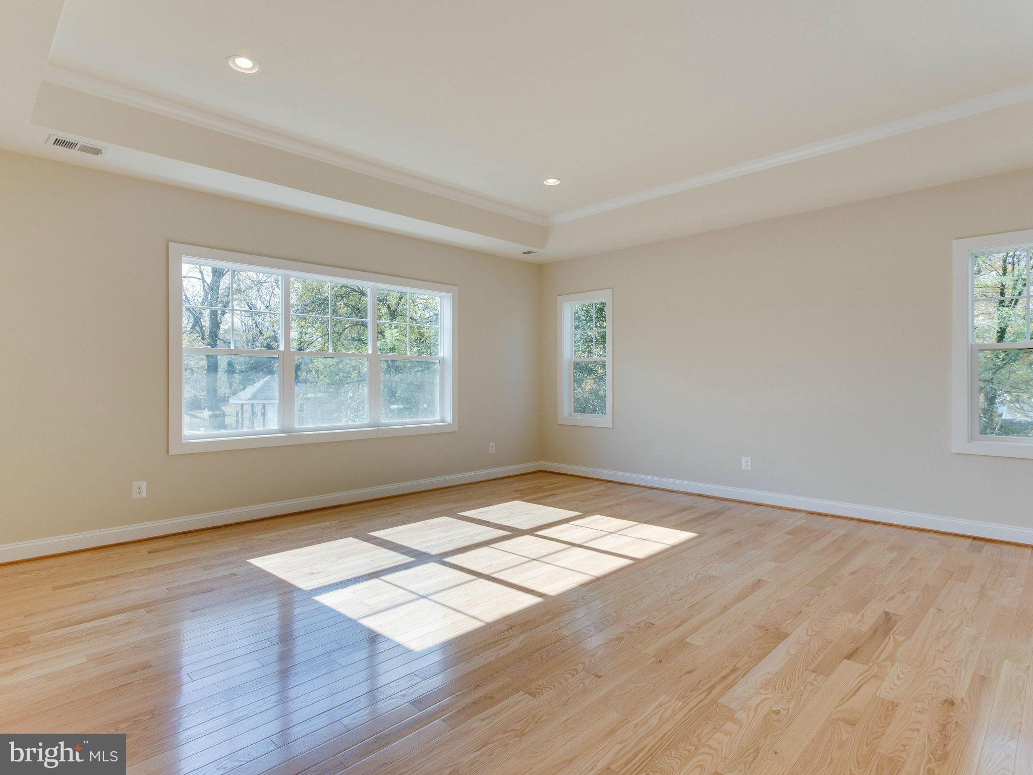 7331 Paxton Road Falls Church, VA 22043 - Photo 17 of 22 Bedroom (Master)