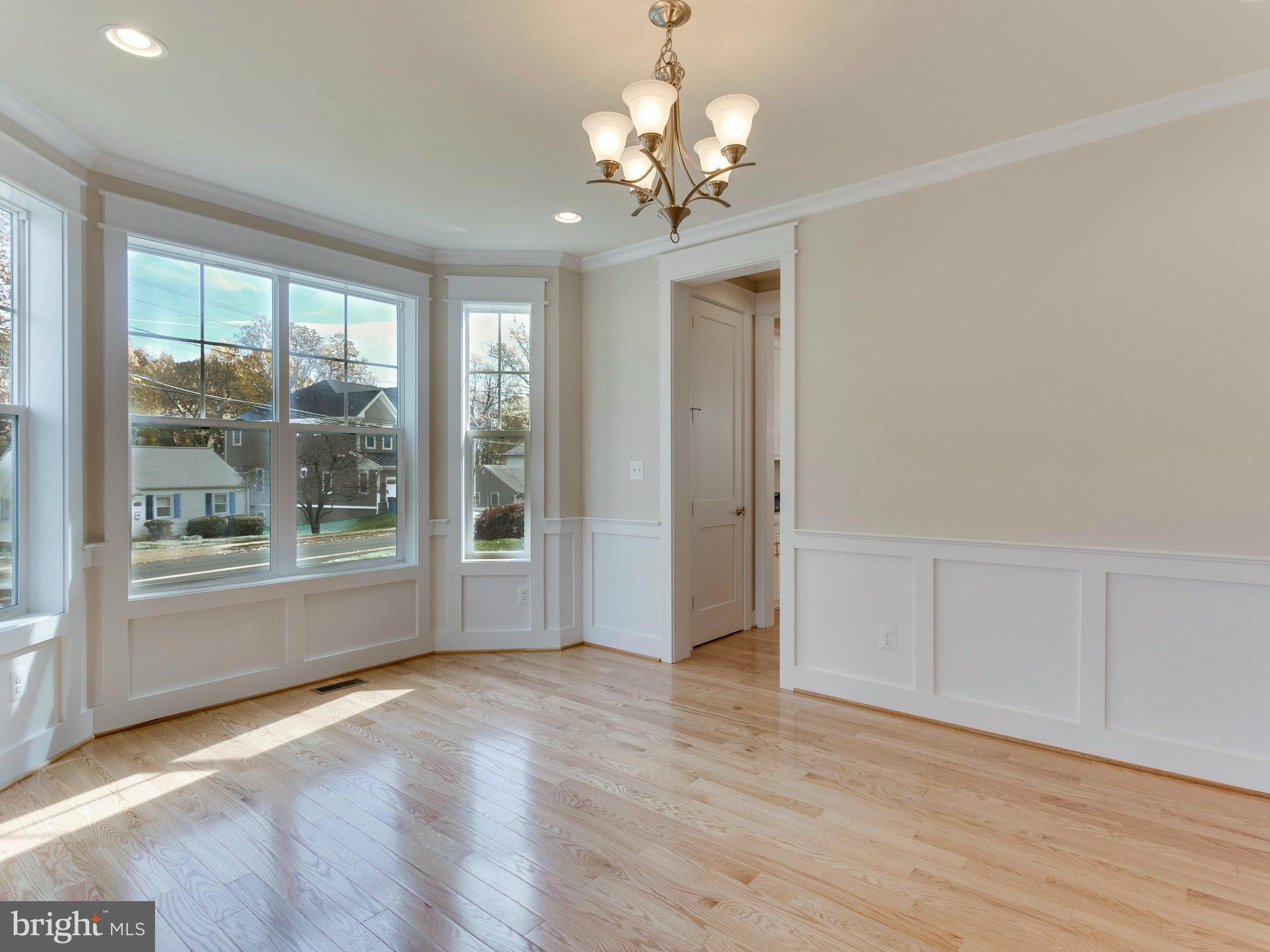 7331 Paxton Road Falls Church, VA 22043 - Photo 6 of 22 Dining Room