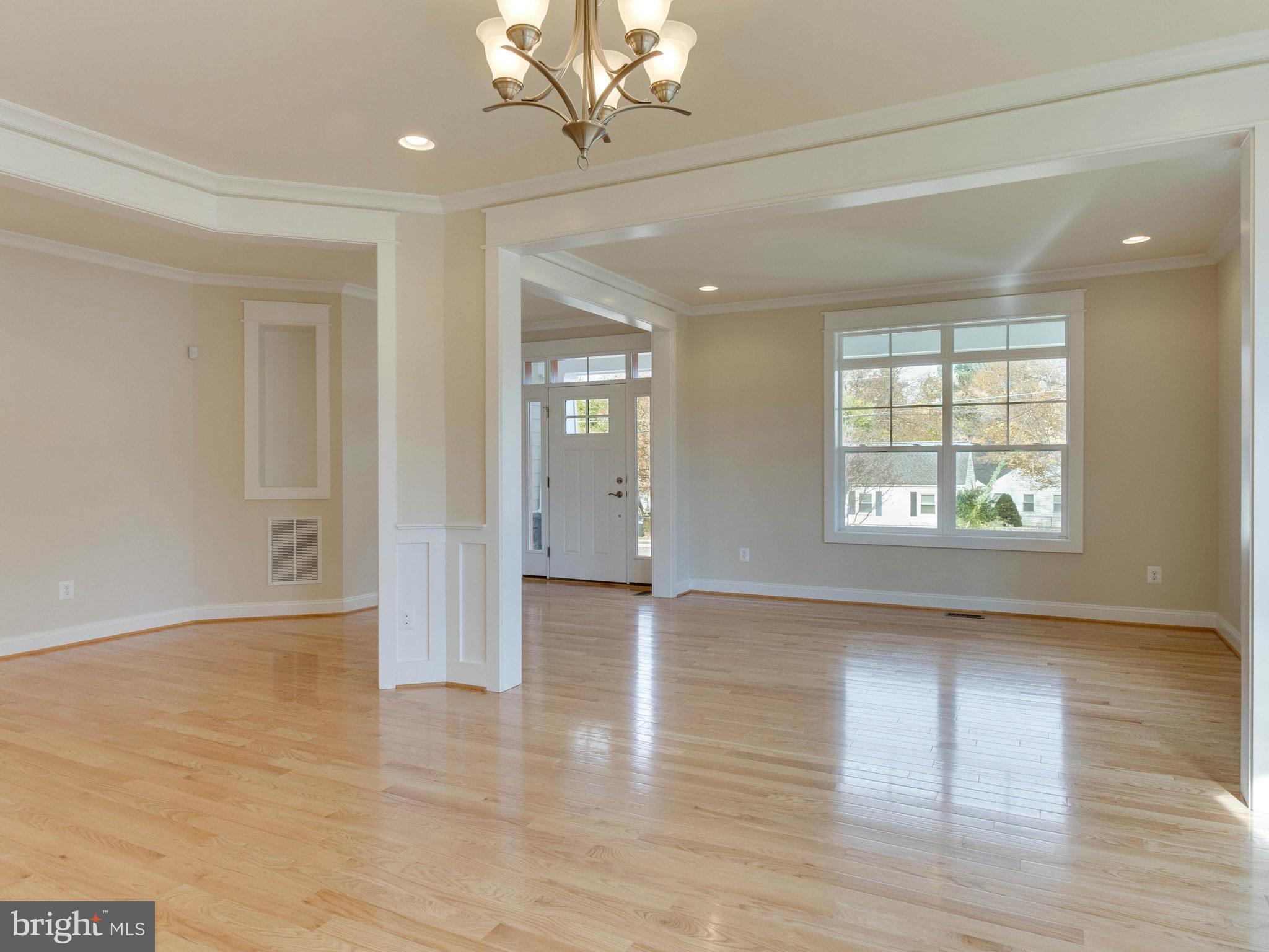 7331 Paxton Road Falls Church, VA 22043 - Photo 8 of 22 Dining and Living Room