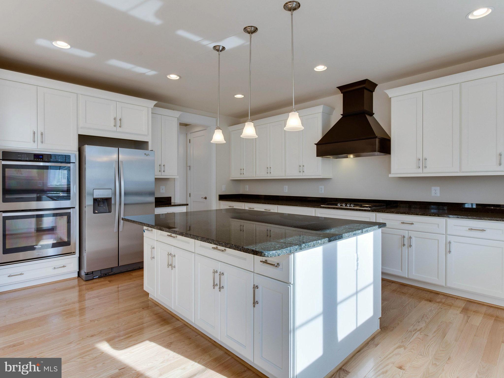 7331 Paxton Road Falls Church, VA 22043 - Photo 10 of 22 Kitchen