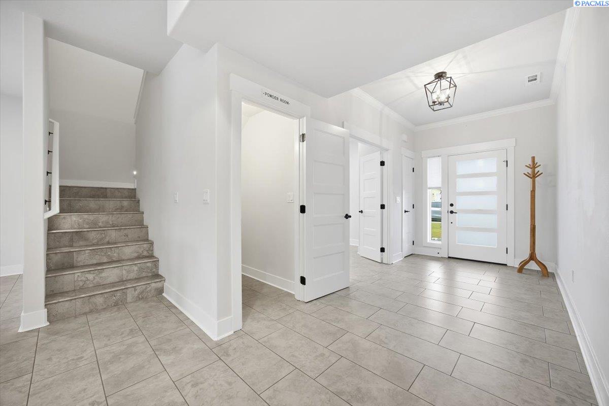 509 Butternut Road Grandview, WA 98930 - Photo 10 of 50 Gallery Image 10