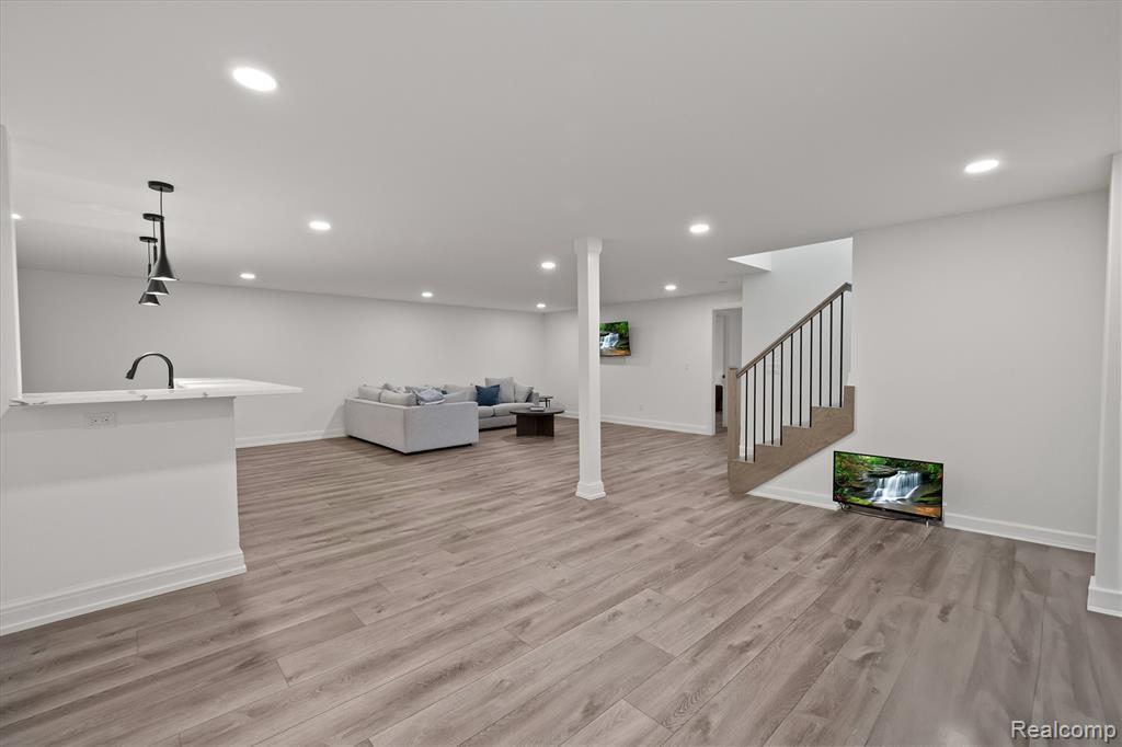 2663 Dorchester Road Birmingham, MI 48009 - Photo 26 of 33