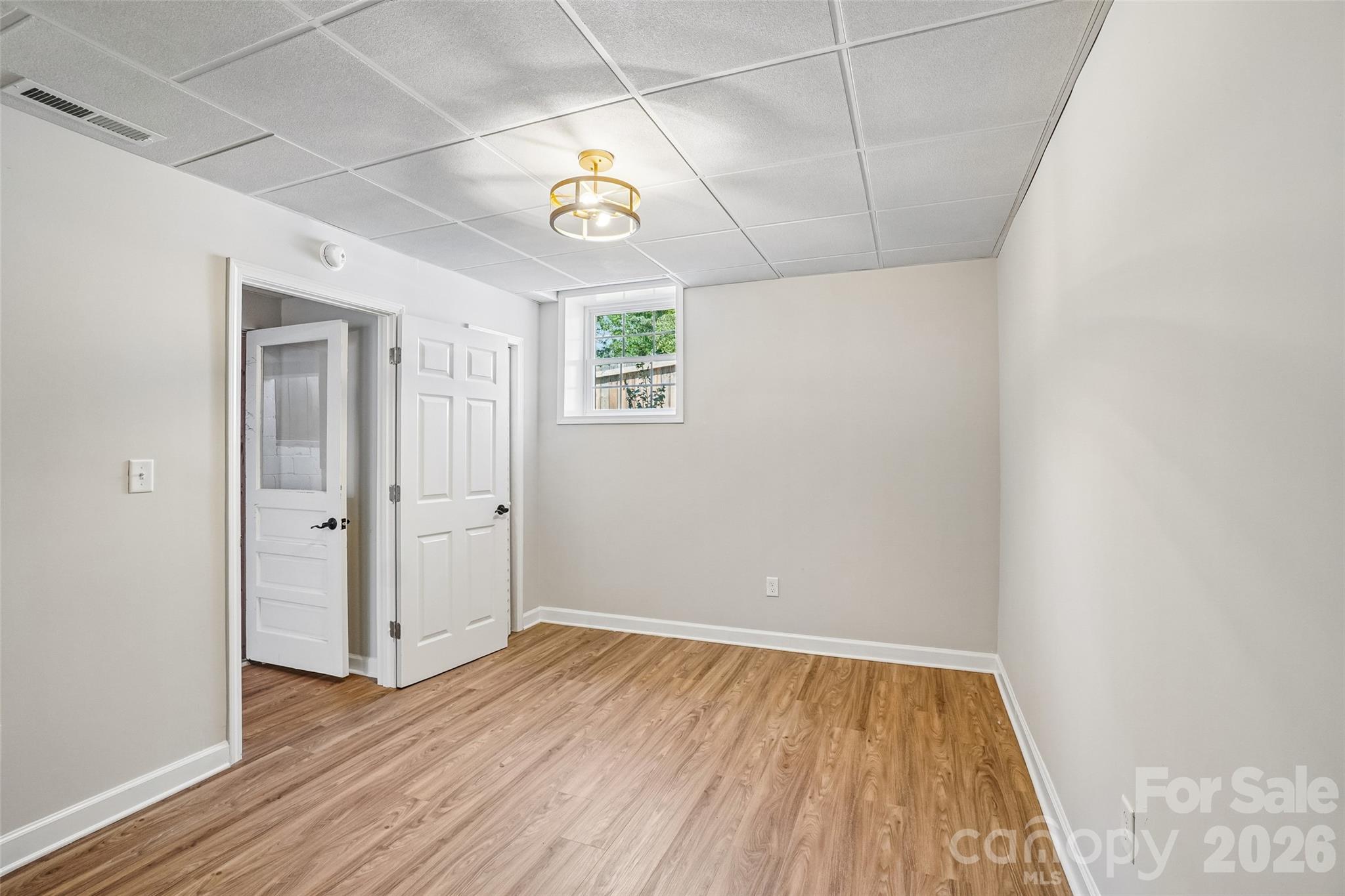 28 Ridgefield Place Asheville, NC 28803 - Photo 39 of 48
