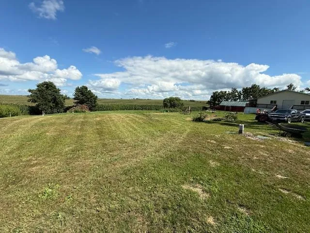 $299,900 | 18256 Highway 43, Mabel, MN 55954