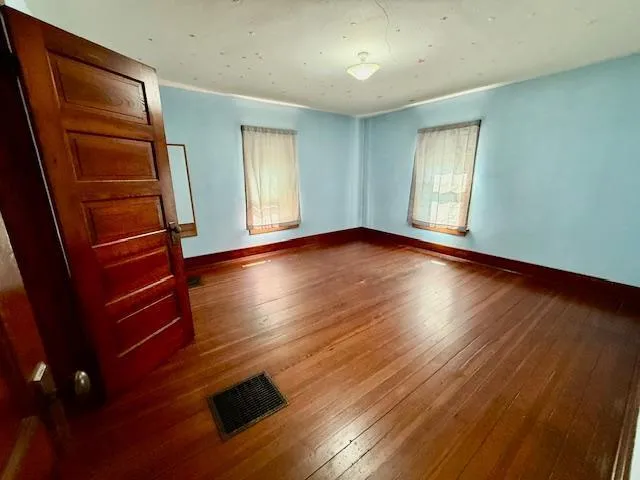 $299,900 | 18256 Highway 43, Mabel, MN 55954