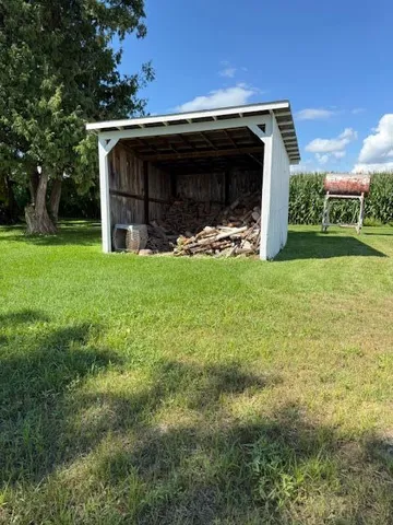 $299,900 | 18256 Highway 43, Mabel, MN 55954