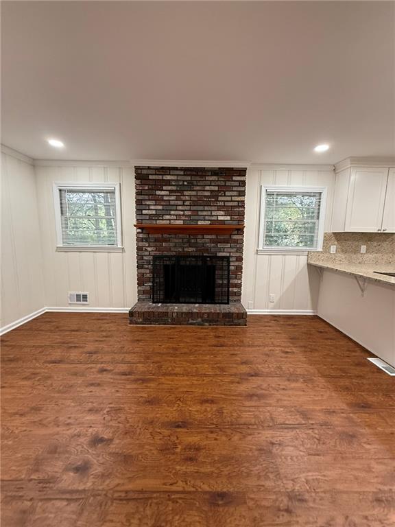 3085 Stantondale Drive Atlanta, GA 30341 - Photo 10 of 20 an empty room with a fireplace and window