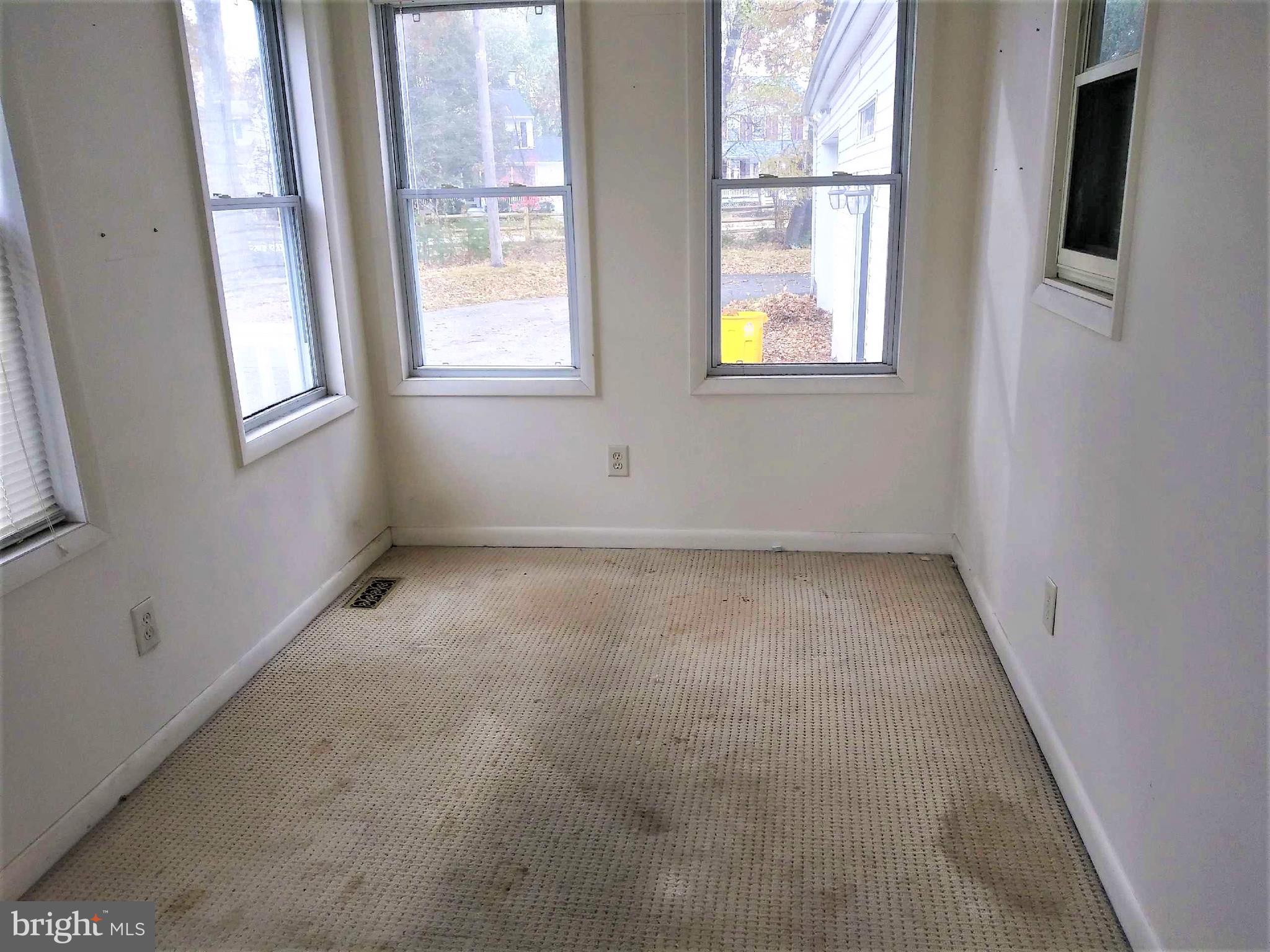 7869 Tick Neck Road Pasadena, MD 21122 - Photo 12 of 15 Gallery Image 12