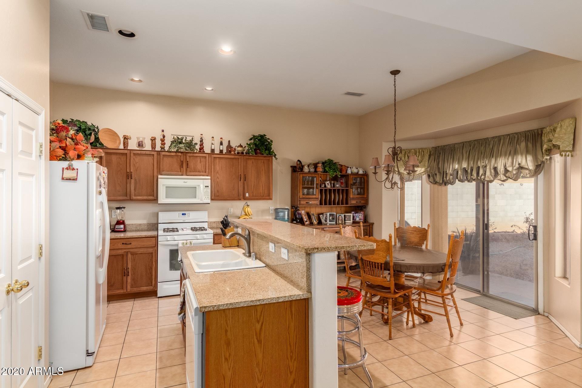 5506 West Pecan Road Phoenix, AZ 85339 - Photo 15 of 41 0015-Pecan 5506-16
