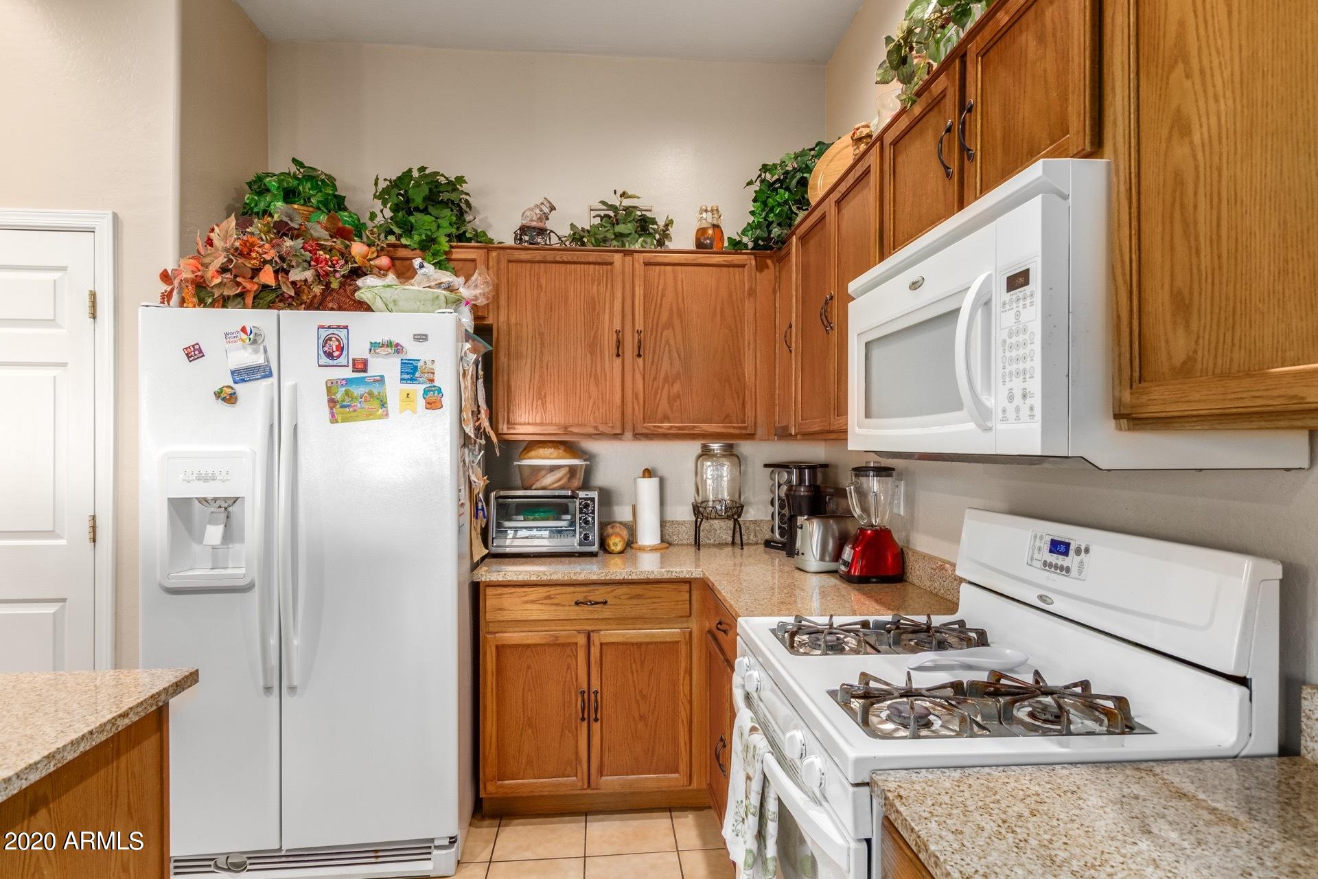 5506 West Pecan Road Phoenix, AZ 85339 - Photo 17 of 41 0017-Pecan 5506-18