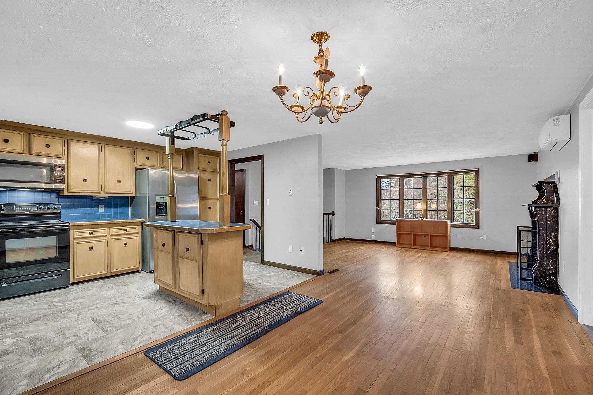 17 Brookview Drive Pelham, NH 03076 - Photo 12 of 48