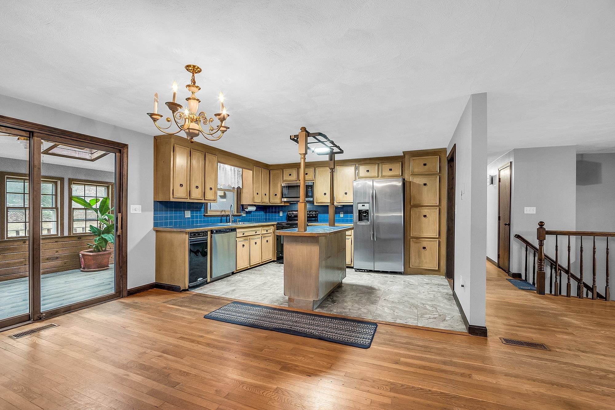 17 Brookview Drive Pelham, NH 03076 - Photo 21 of 48