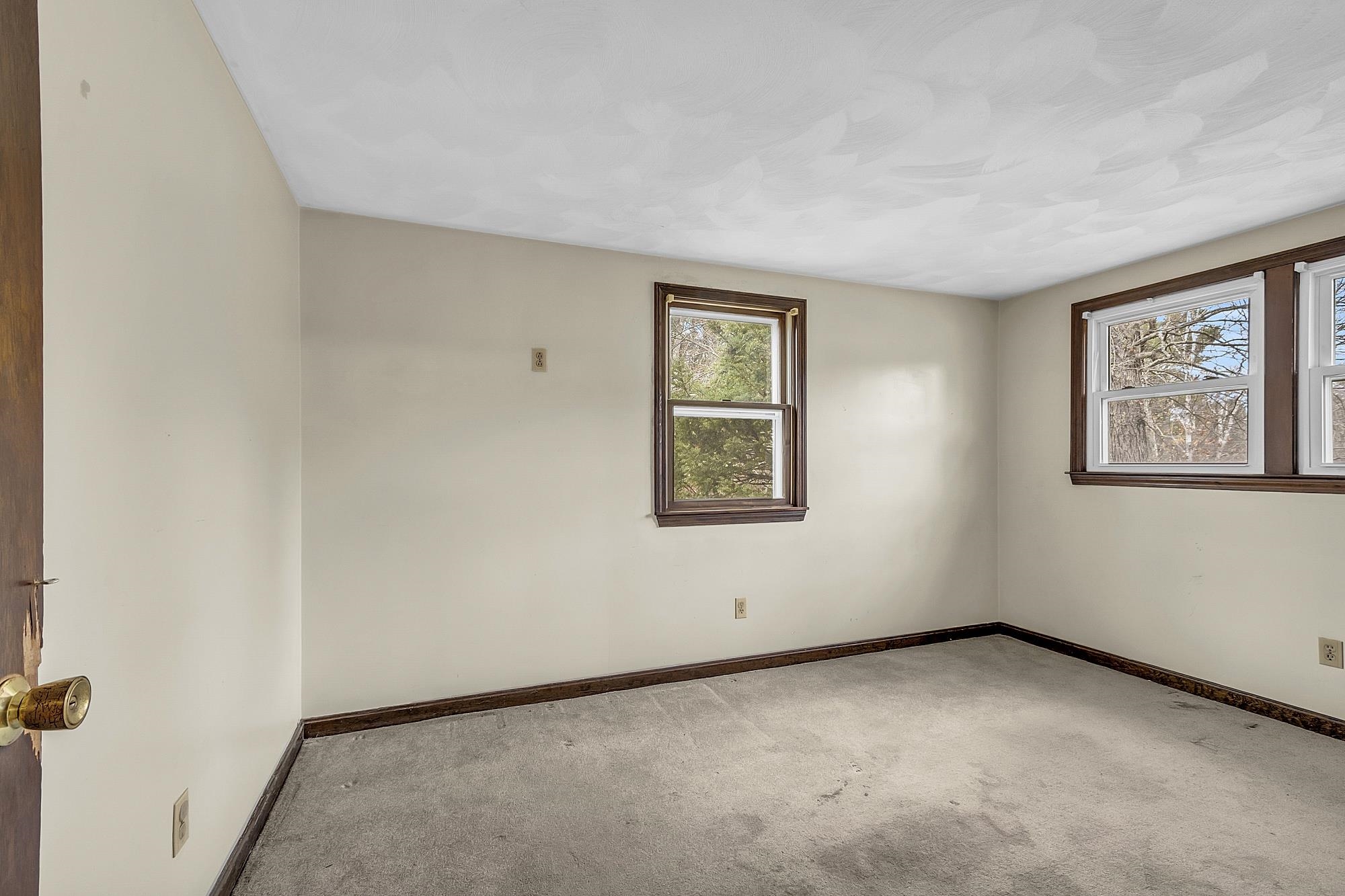 17 Brookview Drive Pelham, NH 03076 - Photo 30 of 48