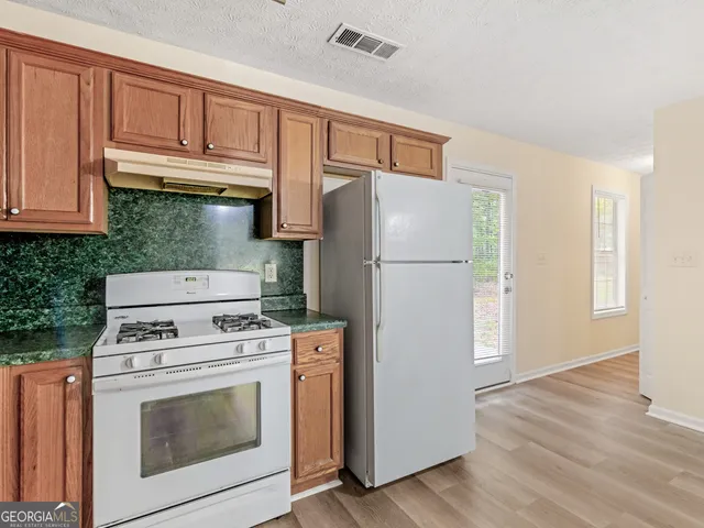 $1,695 | 520 Butler Bridge Drive, McDonough, GA 30252