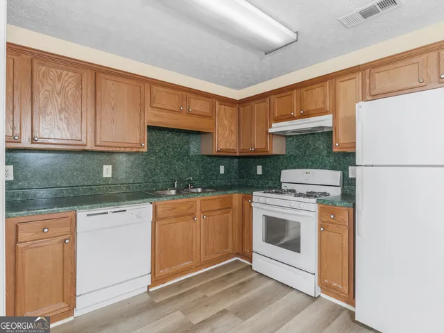 $1,695 | 520 Butler Bridge Drive, McDonough, GA 30252