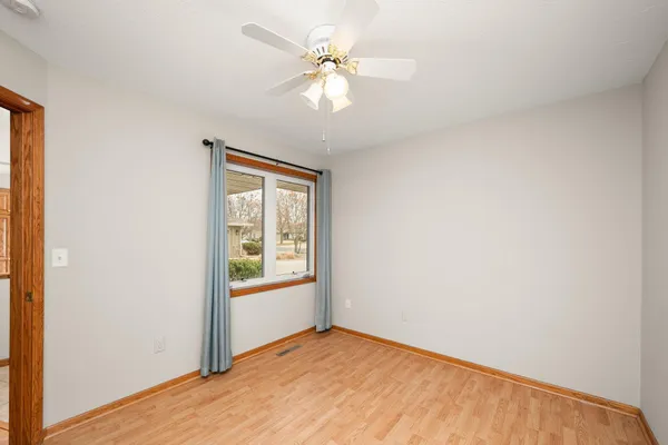 $364,900 | 411 Independence Street, New Prague, MN 56071