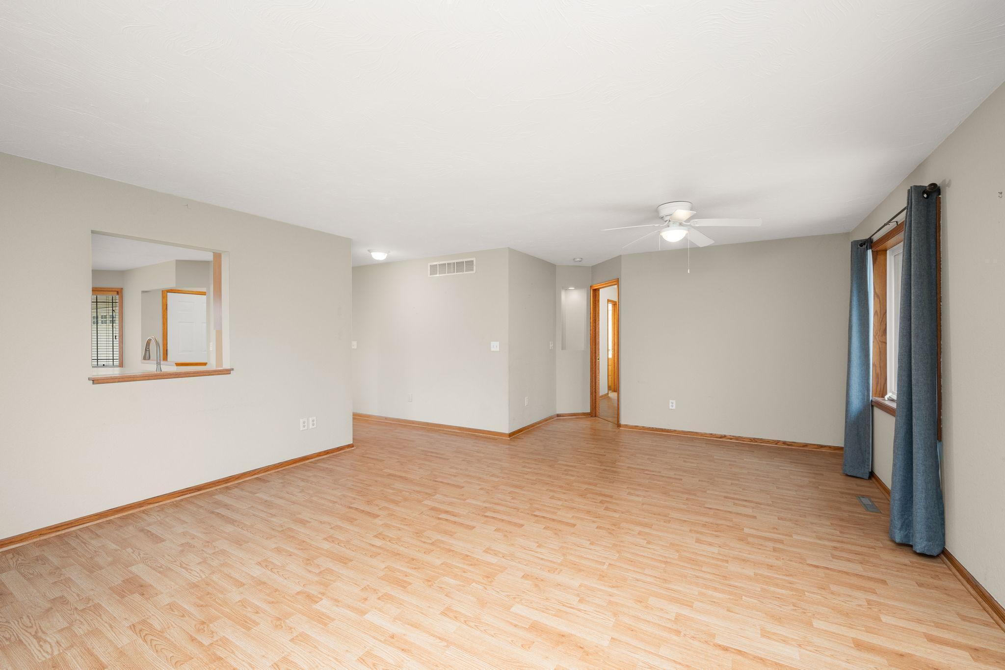 411 Independence Street New Prague, MN 56071 - Photo 7 of 20