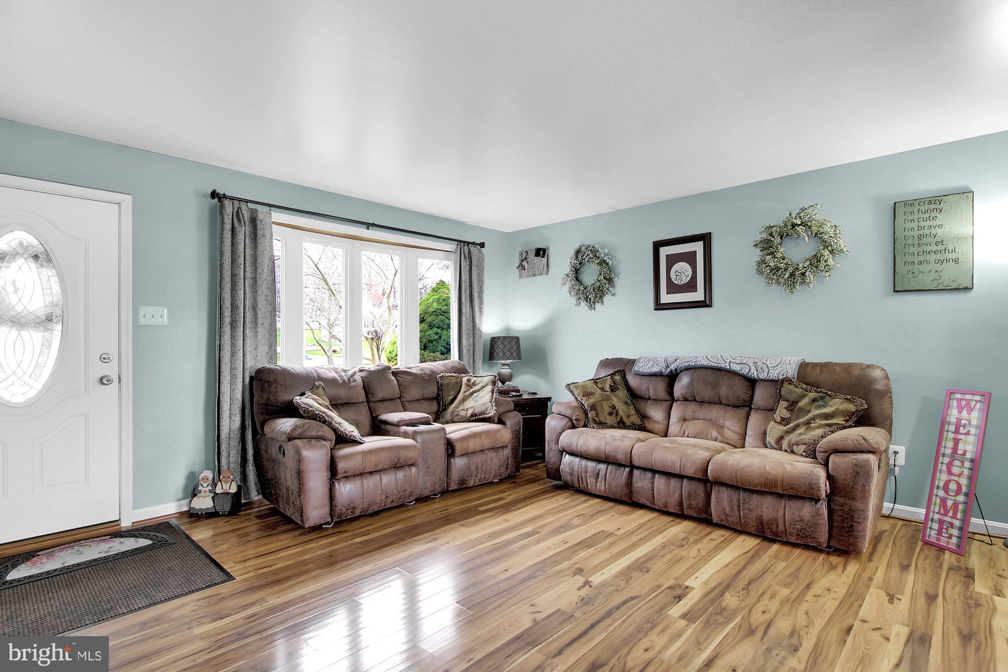 3270 Grandview Road Hanover, PA 17331 - Photo 3 of 30 Gallery Image 3