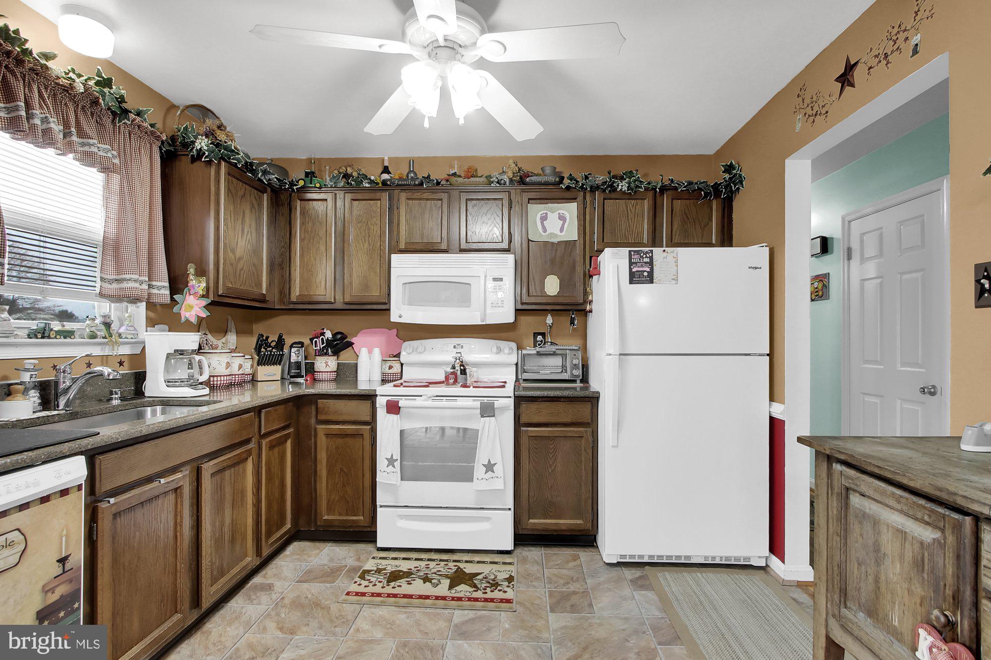 3270 Grandview Road Hanover, PA 17331 - Photo 8 of 30 Gallery Image 8