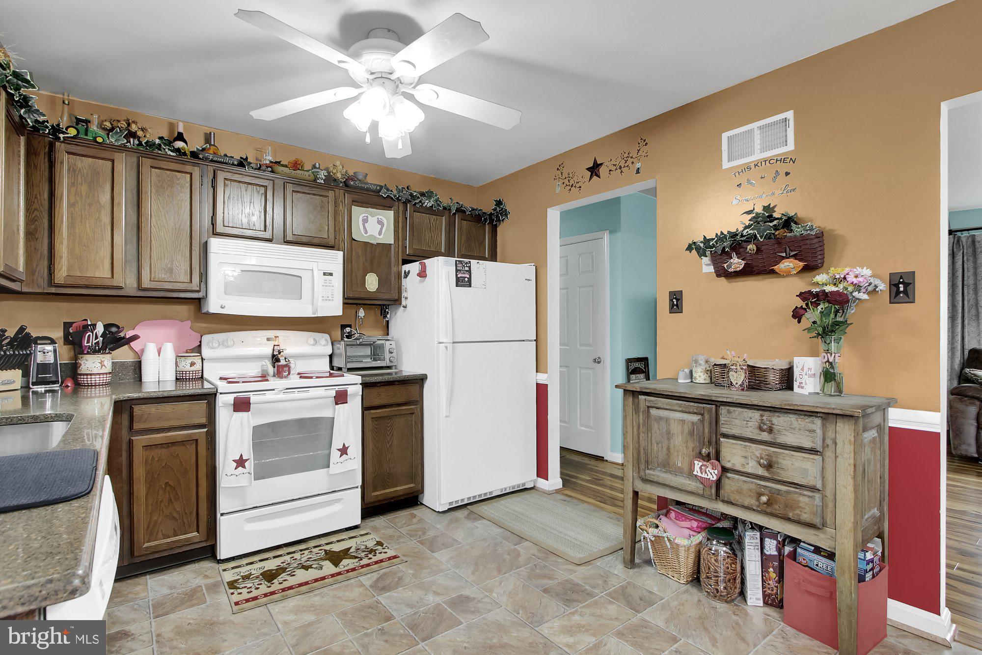 3270 Grandview Road Hanover, PA 17331 - Photo 10 of 30 Gallery Image 10