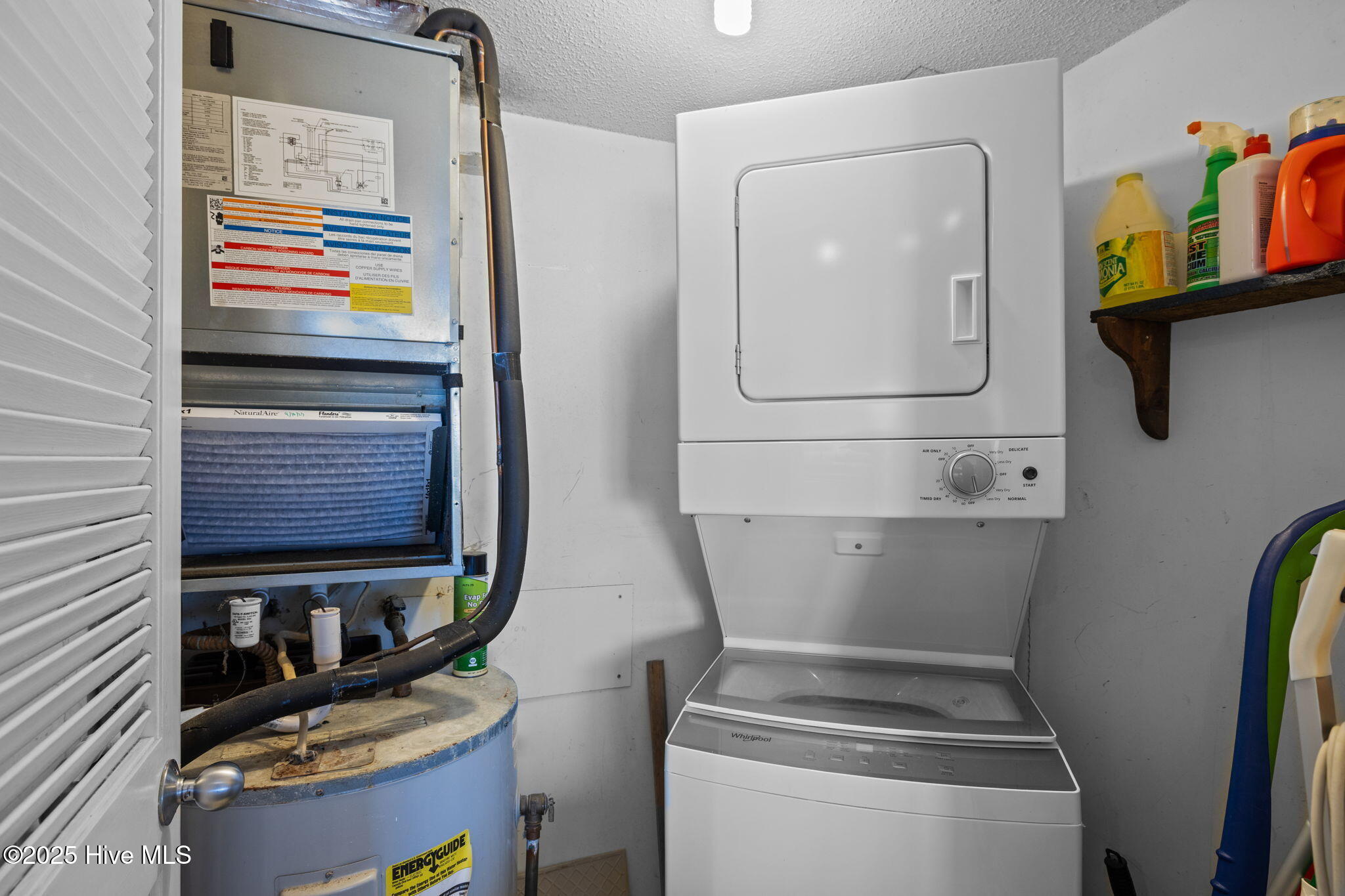 855 Salter Path Road, Unit 327 Indian Beach, NC 28512 - Photo 14 of 44 Laundry closet