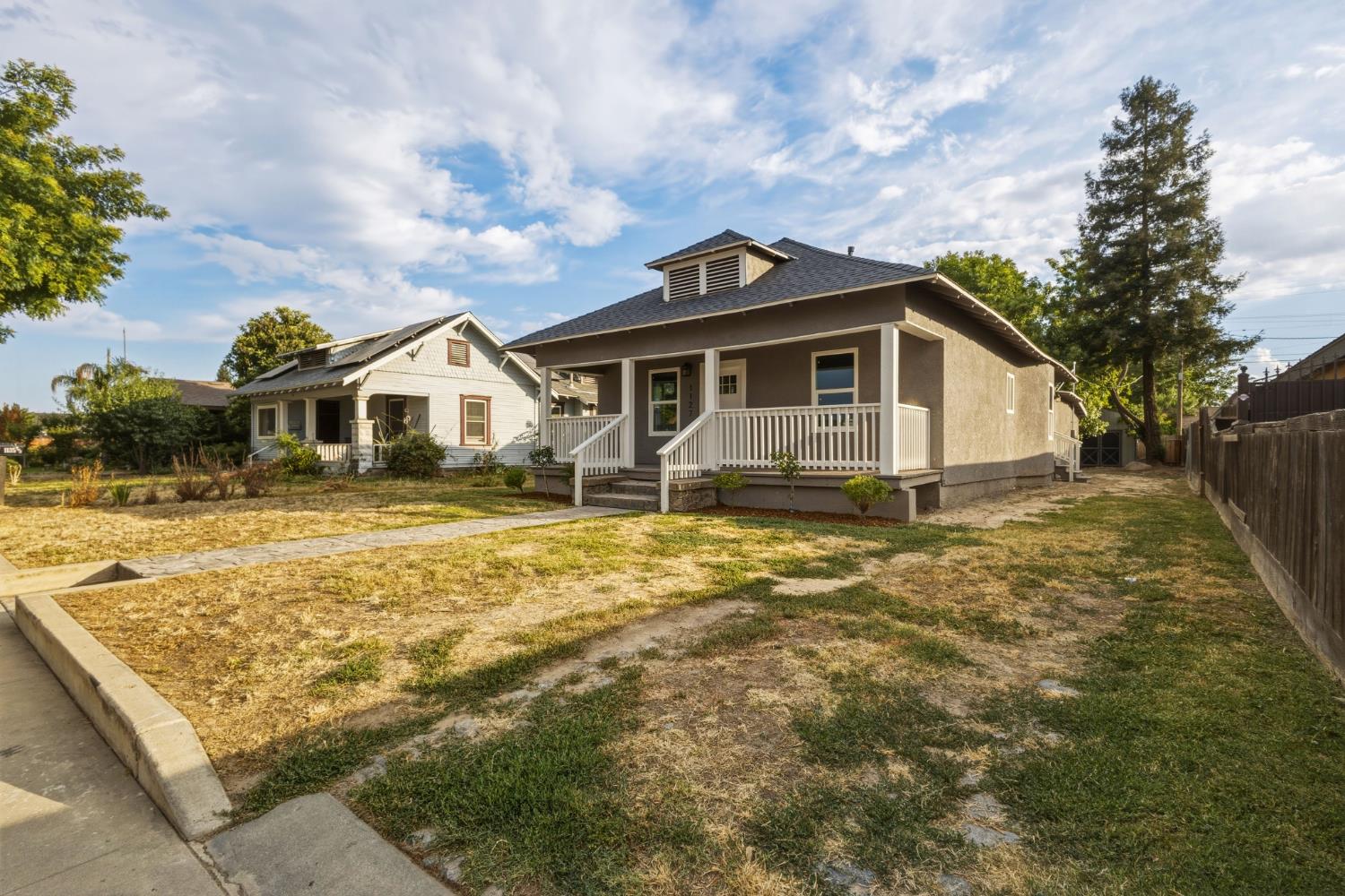 1127 J Street Reedley, CA 93654 - Photo 23 of 25