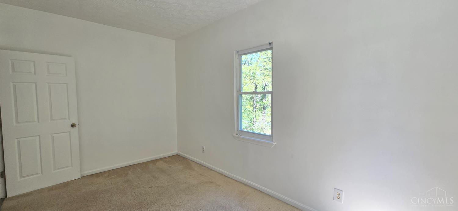 1542 Reeder Road Blanchester, OH 45107 - Photo 30 of 58 Gallery Image 30