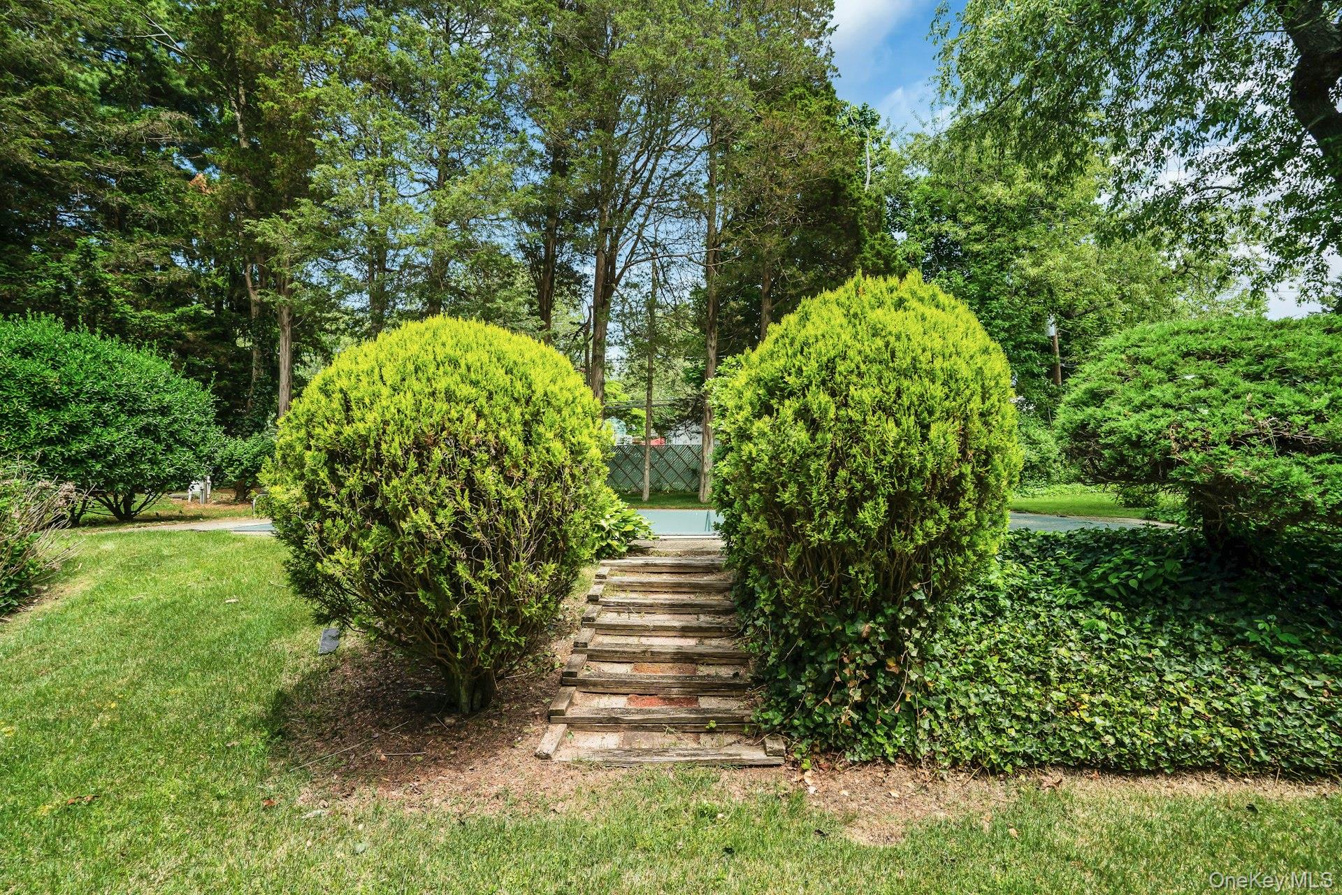 111 Daly Road East Northport, NY 11731 - Photo 38 of 38