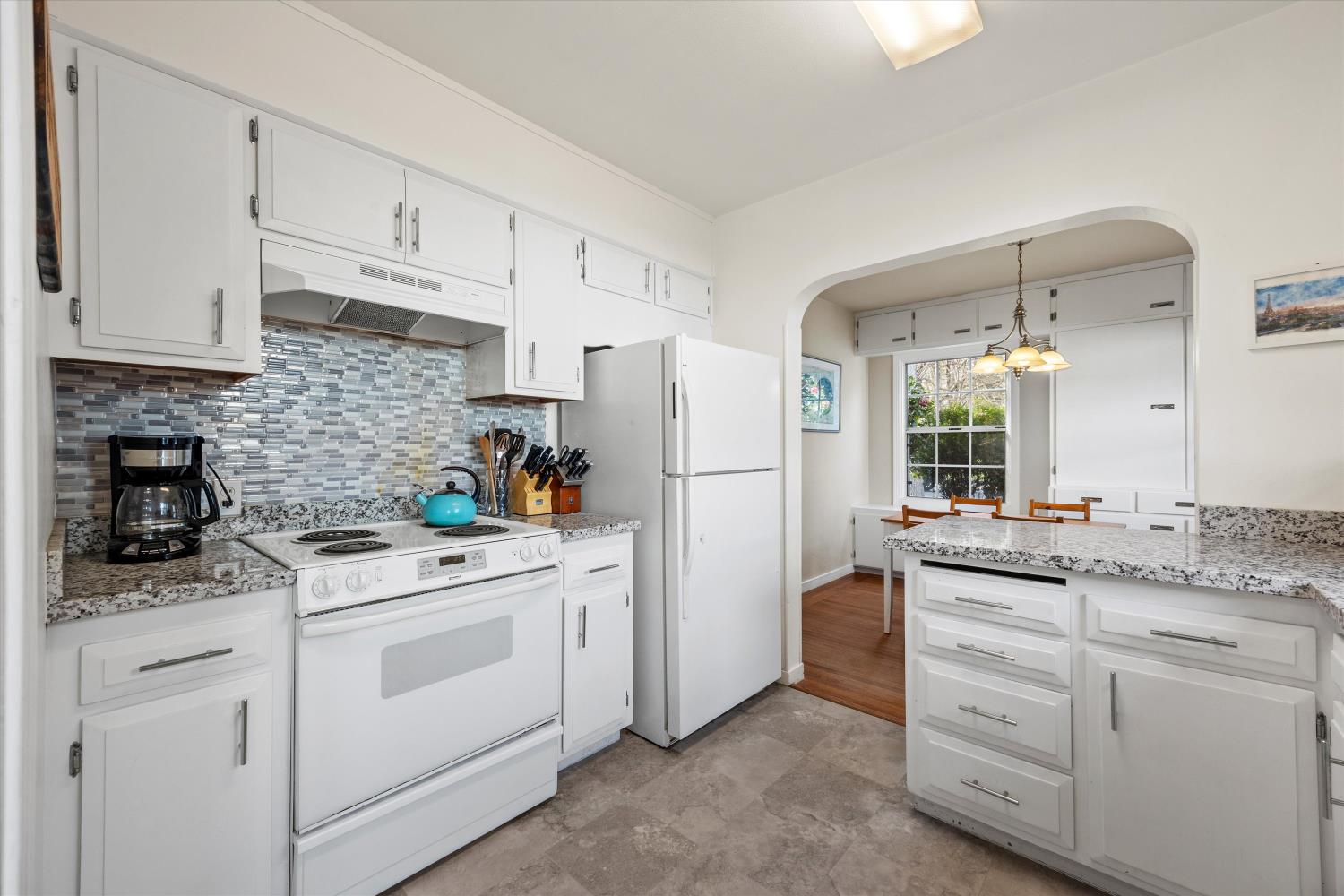 1231 Rodeo Way Sacramento, CA 95819 - Photo 9 of 21