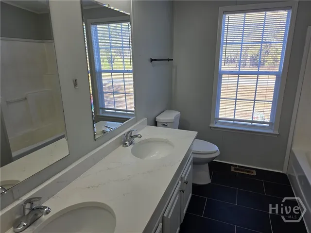 $2,300 | 203 River Oak Drive, Bloomingdale, GA 31302