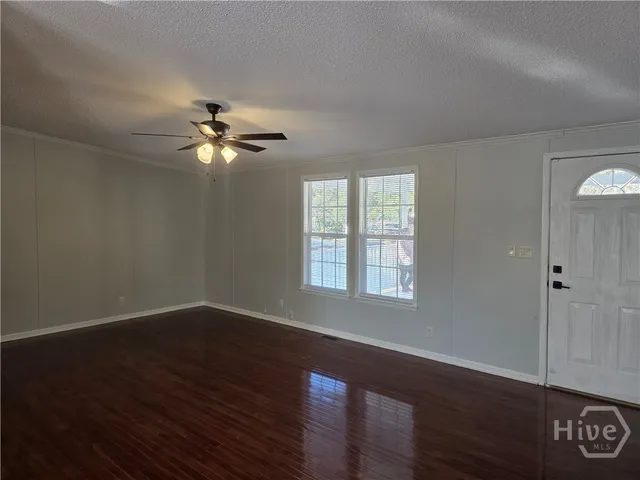 $2,300 | 203 River Oak Drive, Bloomingdale, GA 31302