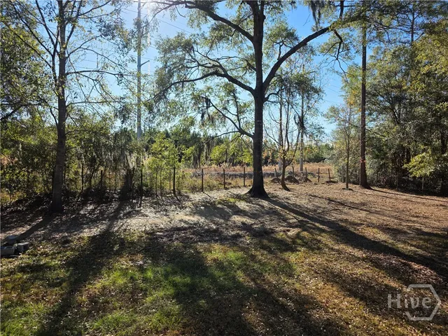 $2,300 | 203 River Oak Drive, Bloomingdale, GA 31302