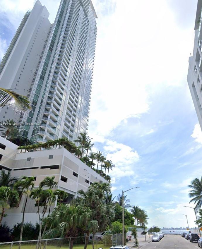 500 Northeast 29th Street, Unit 907 Miami, FL 33137 - Photo 1 of 8