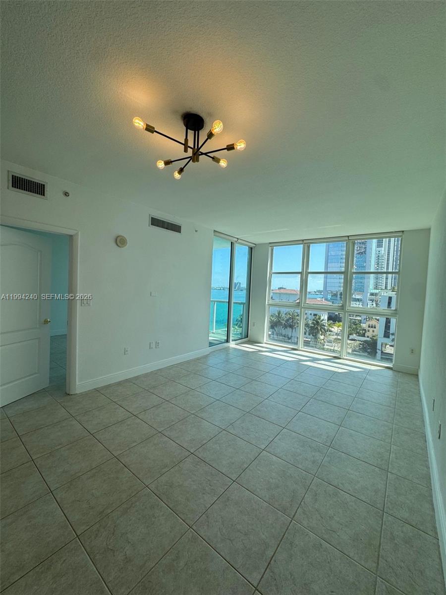 500 Northeast 29th Street, Unit 907 Miami, FL 33137 - Photo 6 of 8 a room with natural light