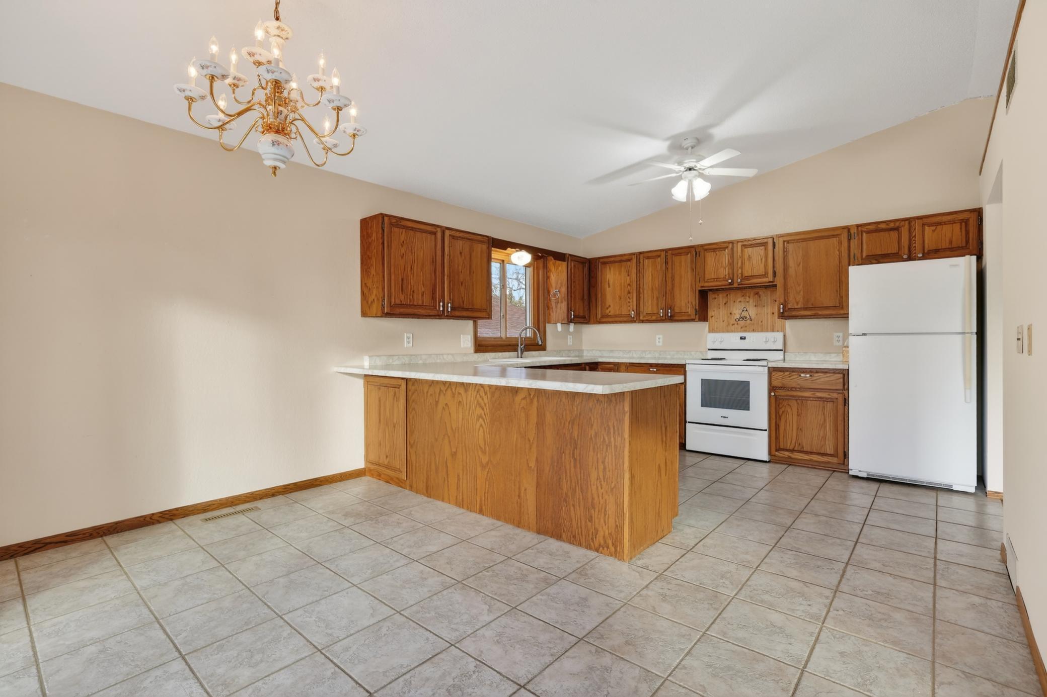 2335 2nd Avenue Southwest Rochester, MN 55902 - Photo 16 of 50