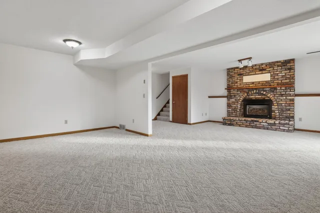 $365,000 | 2335 2nd Avenue Southwest, Rochester, MN 55902