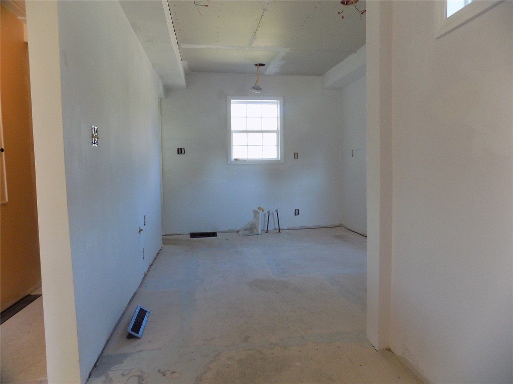 129 Kennedy Road Binghamton, NY 13901 - Photo 20 of 50 Gallery Image 20