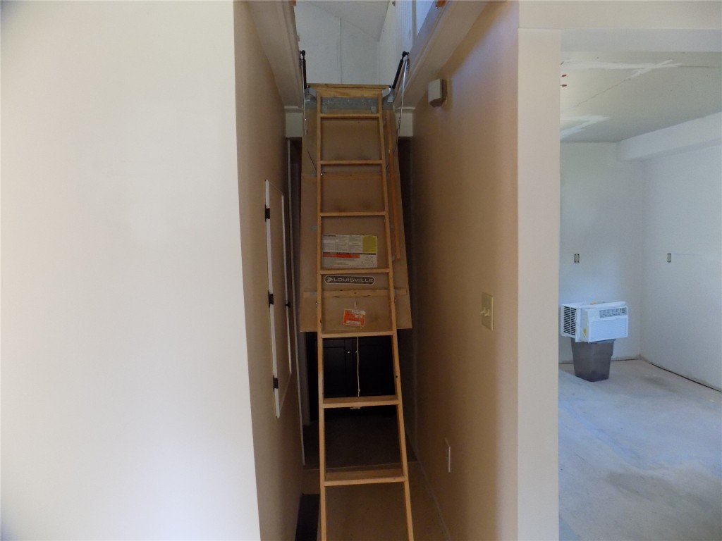 129 Kennedy Road Binghamton, NY 13901 - Photo 23 of 50 Gallery Image 23