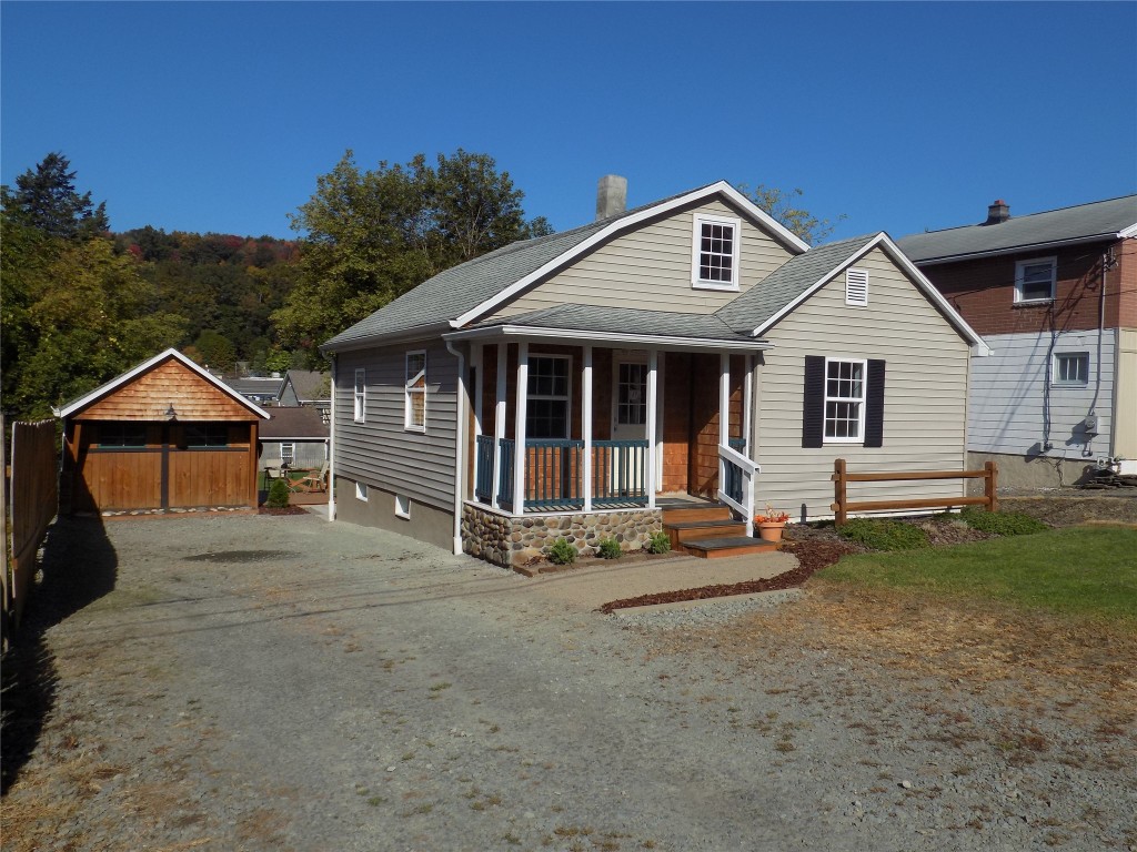 129 Kennedy Road Binghamton, NY 13901 - Photo 4 of 50 Gallery Image 4