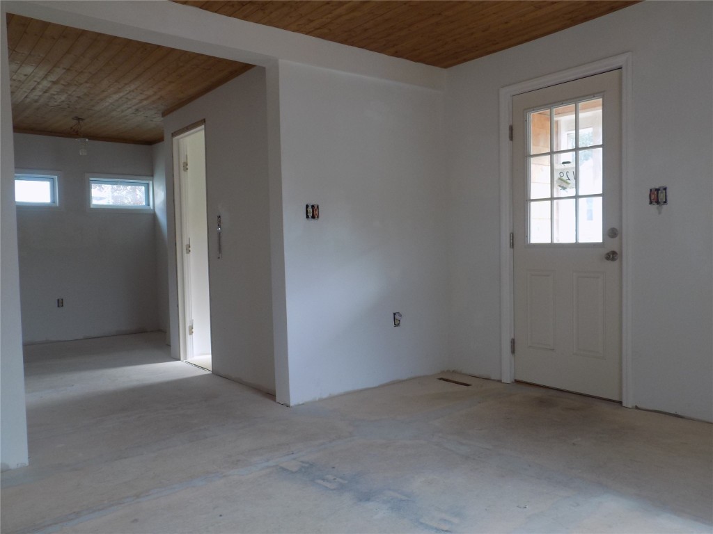 129 Kennedy Road Binghamton, NY 13901 - Photo 7 of 50 Gallery Image 7