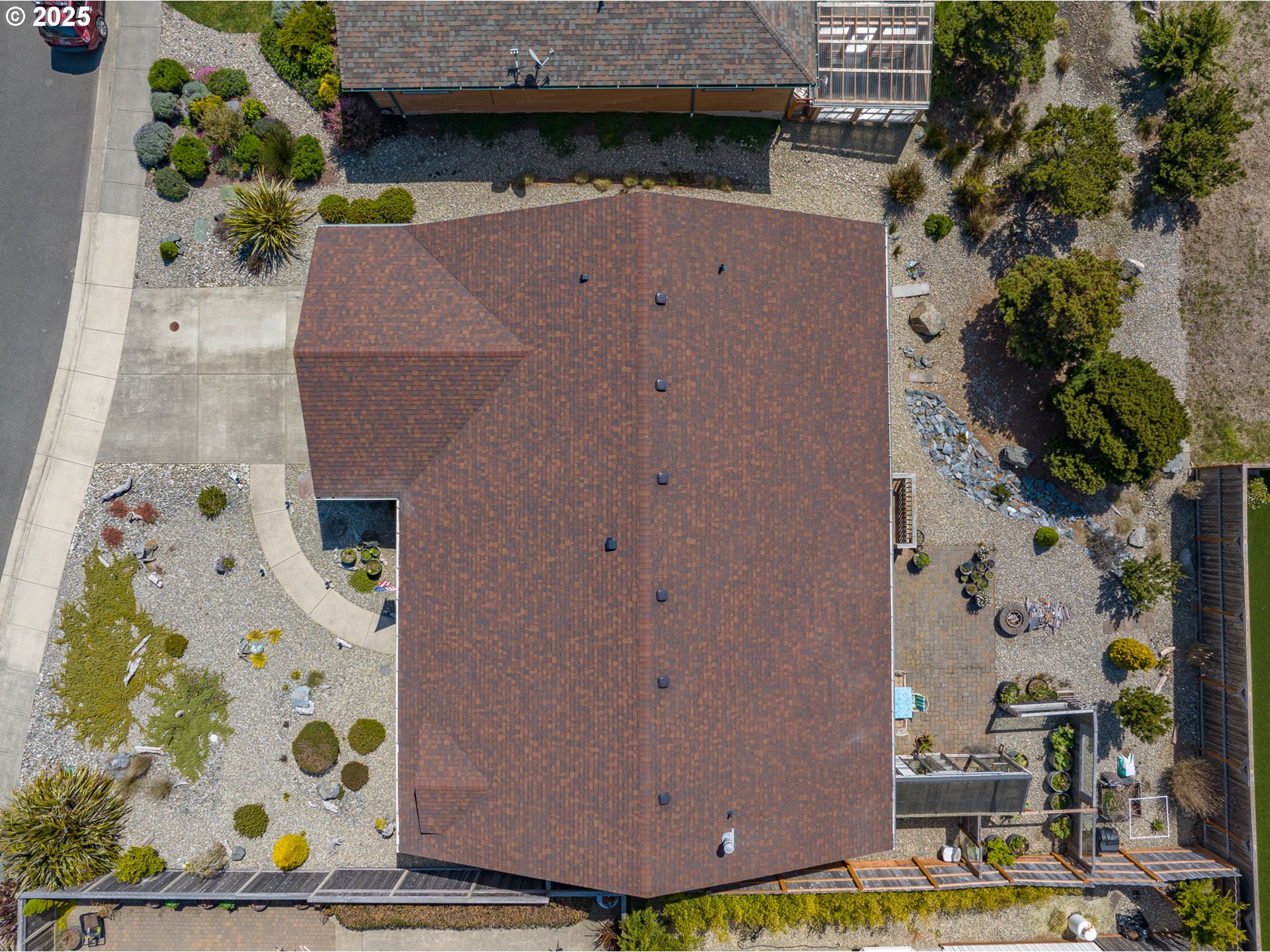 2686 Cedar Loop Bandon, OR 97411 - Photo 40 of 42 an aerial view of a house