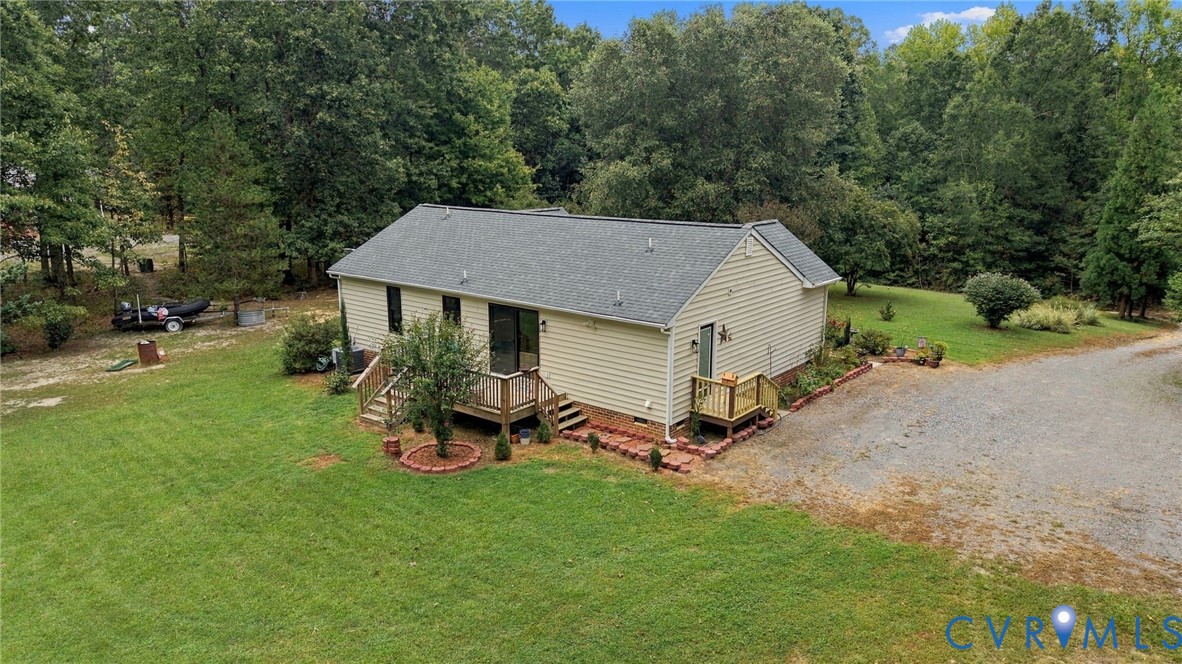 133 Ford Road Bumpass, VA 23024 - Photo 40 of 55 Ranch-style residence featuring light-colored sidi