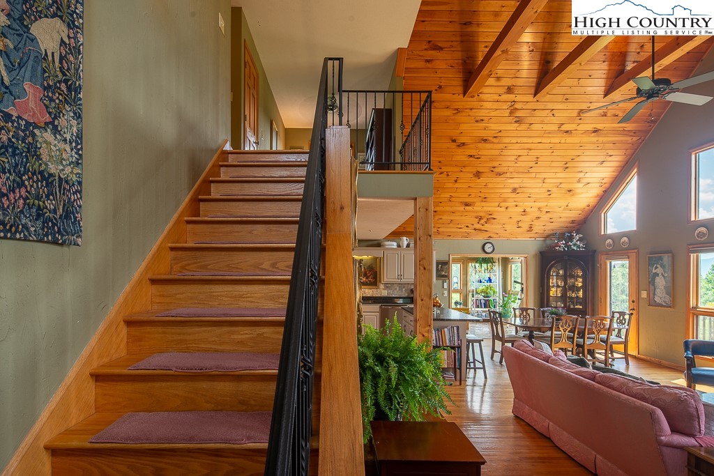 980 Scenic Drive Vilas, NC 28692 - Photo 18 of 42 a view of entryway and hall with wooden floor
