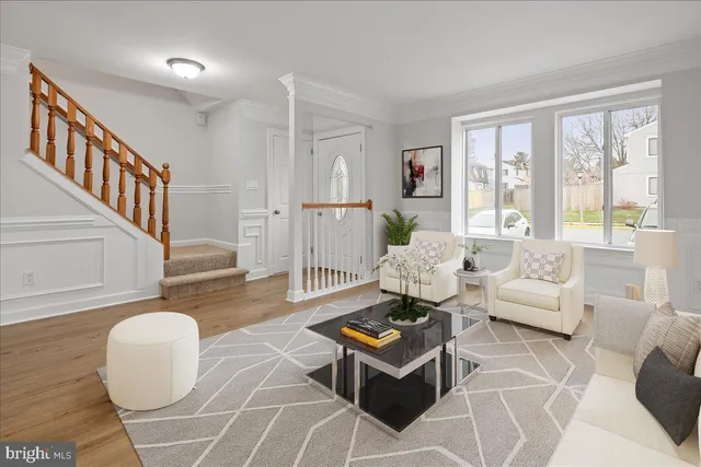 $525,000 | 1062 Knight Lane, Herndon, VA 20170