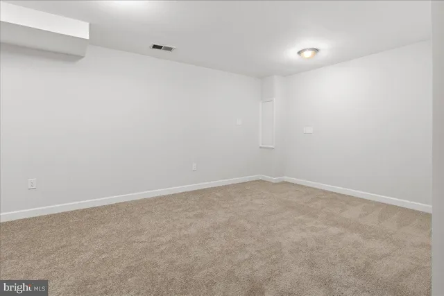 $525,000 | 1062 Knight Lane, Herndon, VA 20170