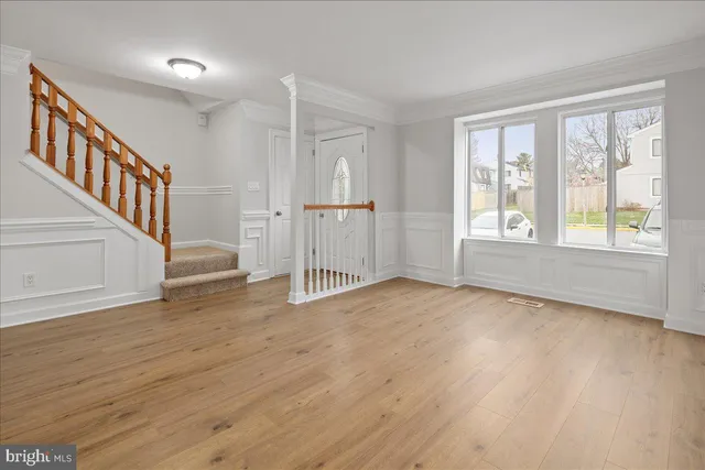 $525,000 | 1062 Knight Lane, Herndon, VA 20170