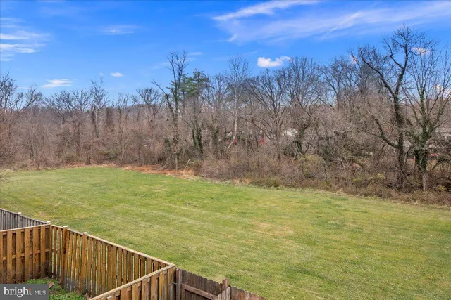 $525,000 | 1062 Knight Lane, Herndon, VA 20170