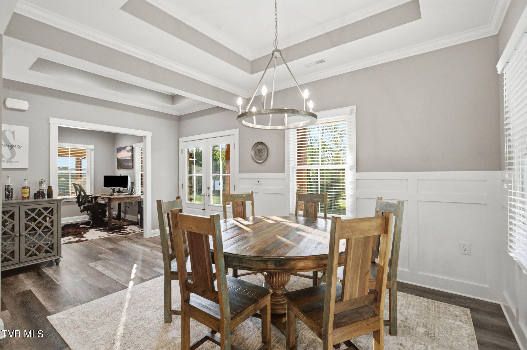 141 Kitzmiller Road Gray, TN 37615 - Photo 35 of 100 39-web-or-mls-020_DSC09446_with_tv